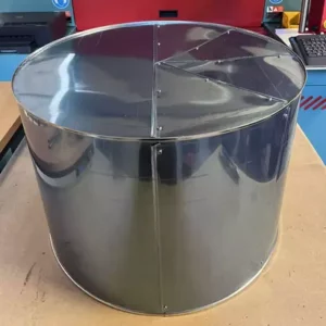 Préfabrication d'une boîte Inox